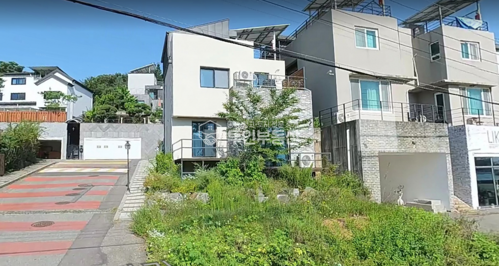 경기 고양일산동구 성석동 #연 30평 #전원주택매매 #땅콩주택 #방3화3 #단독마당 #텃밭있음 매매 매물번호 10084 사진 2