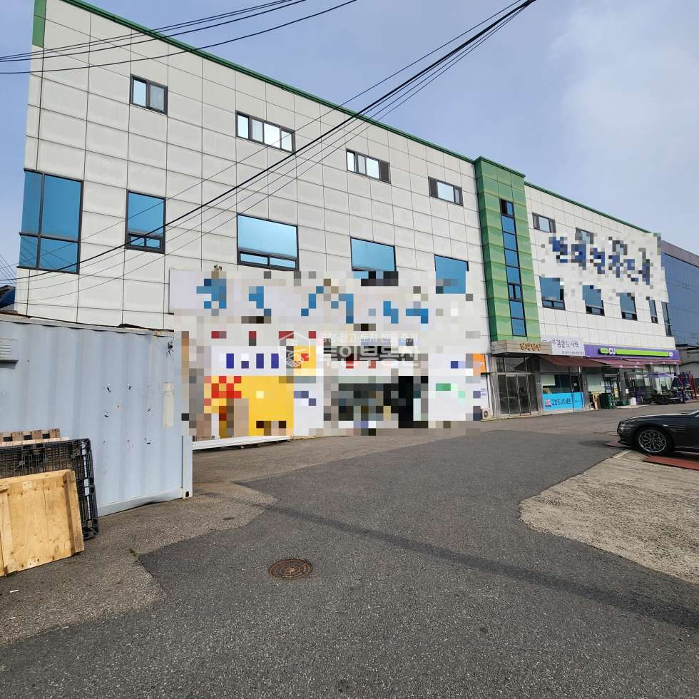 경기 고양일산동구 설문동 #연934평 #3층건물 + 창고한동매매 #사옥 및 공장동 일괄매매 #호이스트설치 #넓은단독마당 매매 매물번호 10204 사진 2