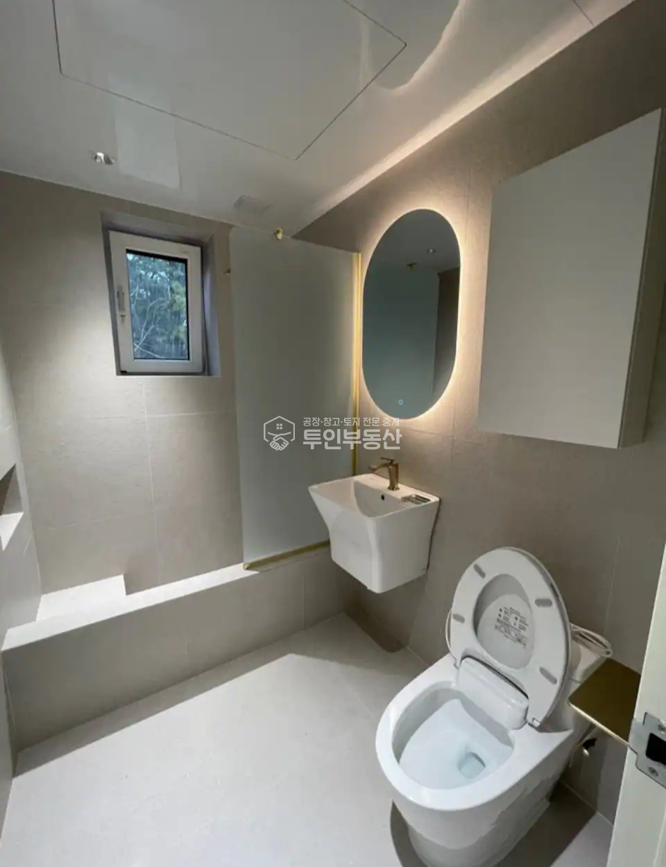 경기 고양일산동구 성석동 #연 59평 #프라이빗한단독주택 #내 외부 최고급마감재 #벙커주차장 매매 매물번호 10124 사진 11