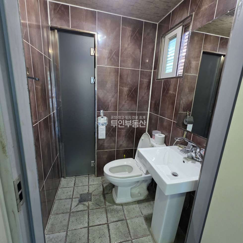 경기 고양일산동구 문봉동 #189평 #단독마당 #복층구조 #램프형식진출입 #제조가능창고 #물류창고 및 제조업종 추천 매매 매물번호 10027 사진 13