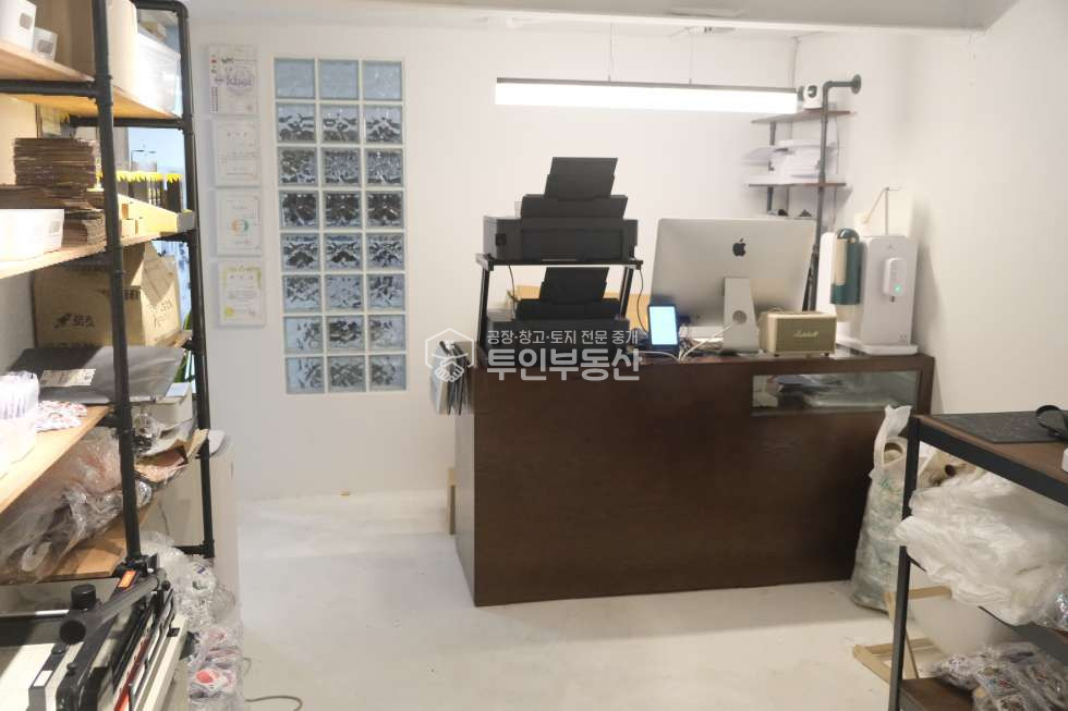 서울 마포구 상수동 #14평 #레드로드인근상가 #내부화장실 #깔끔한인테리어 #즉시입주가능 월세 매물번호 10373 사진 3
